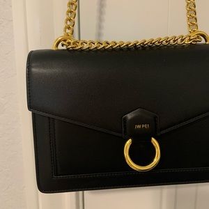 JW PEI ENVELOPE CROSSBODY
